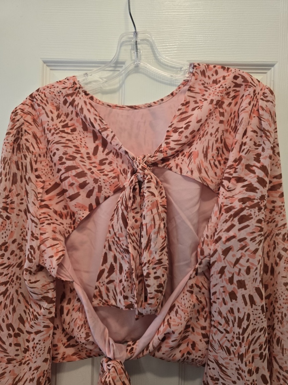 Bar III Printed Cropped Blouse Size XL - Picture 5 of 7